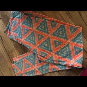 Lularoe NWT leggings TC